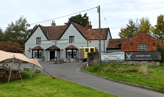 The White Harte pub in Warmley, Bristol, was found to need ‘major approvement’ in two of three areas asessed by the Food Standards Agency.