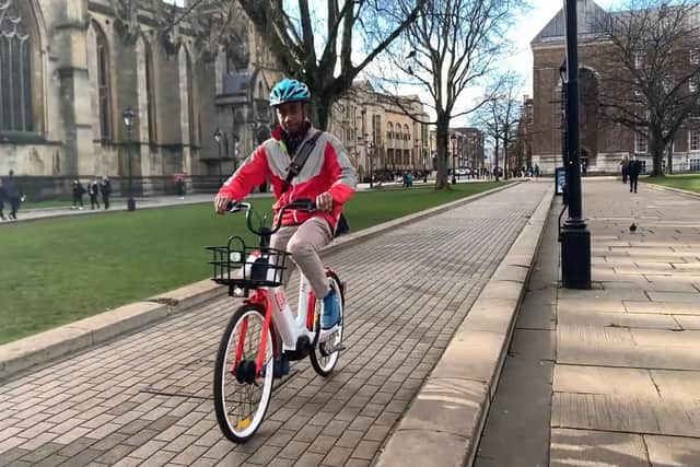 Courtney takes it slow and steady past Bristol Cathedral