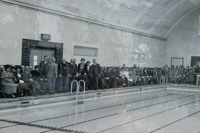 A photo of the pool at its opening in the 1930s.