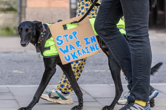 The protest attracted hundreds of Bristolians and Ukrainians living in the city. Image by Colin Rayner.