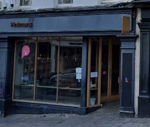 <p>Pinkmans on Park Street has been given a one-star food hygiene rating</p>