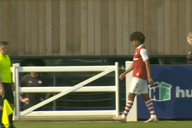 Han-Noah Massengo walks off after withdrawing against Exeter City 