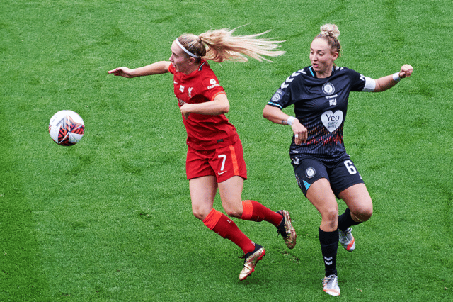Aimee Palmer (right) looks to lead Bristol City W.F.C to promotion 