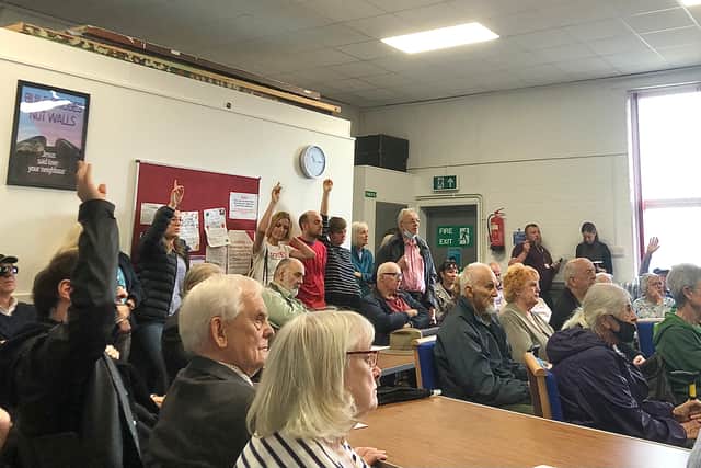 There was standing room only for the bus forum chaired by Metro Mayor Dan Norris