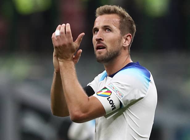 <p>England captain Harry Kane will wear a OneLove rainbow armband at Qatar World Cup - even if FIFA orders him not to.</p>