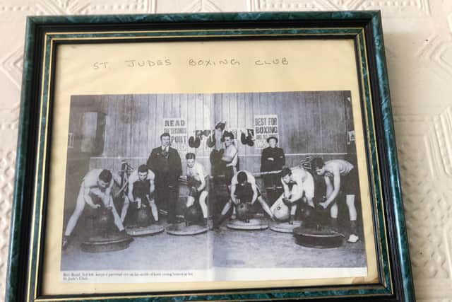 A photo in the bar is a reminder that the pub used to have a local boxing connection