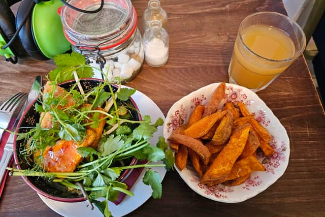 The food at The Faraway Tree is affordable and there are plenty of vegetarian or vegan options