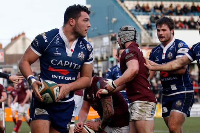 Ellis Genge (L) Ollie Hayes (R)