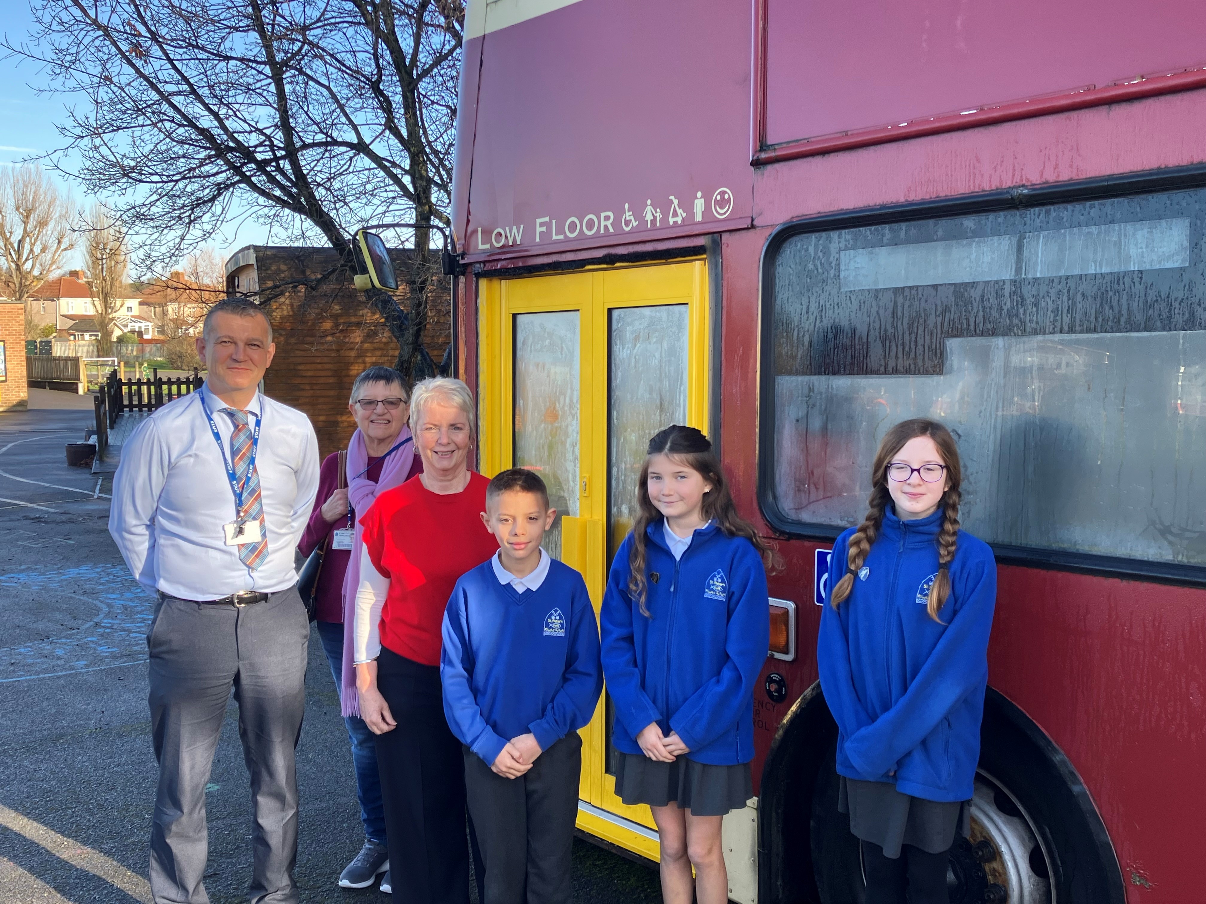 Bristol primary school's new bus library will be a 'brilliant resource'