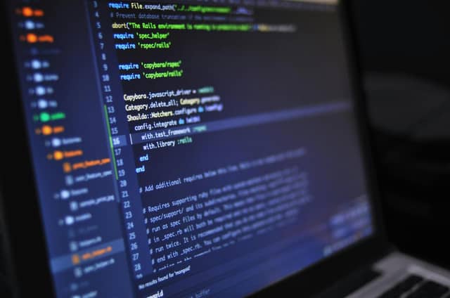 Software Delays UK firms losing over £100K a year due to software deployment delays ...
